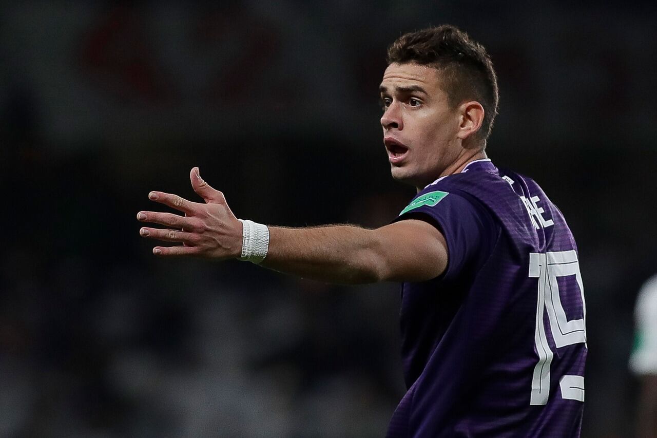 Rafael Santos Borré.