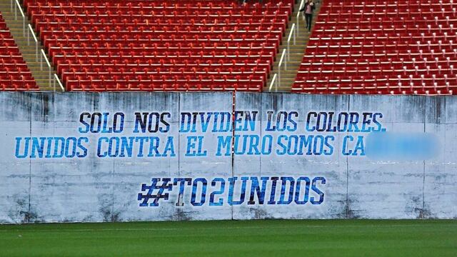 Chivas colocó un muro de lona en protesta por la iniciativa de Trump