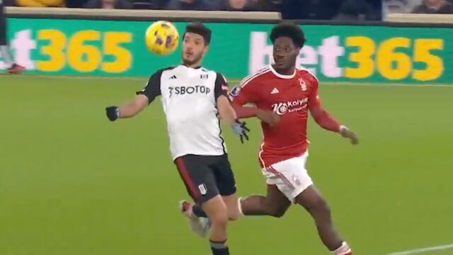 Raúl Jiménez con el Fulham