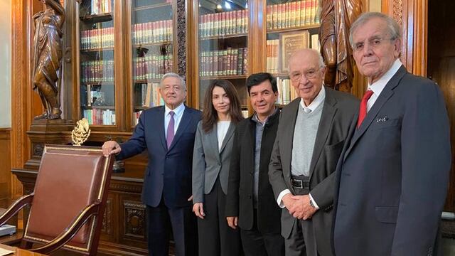 AMLO informó que la Constitución Moral sería sometida a consulta ciudadana