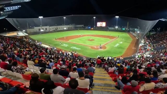 Estadio Nelson Barrera, casa de los Piratas de Campeche.