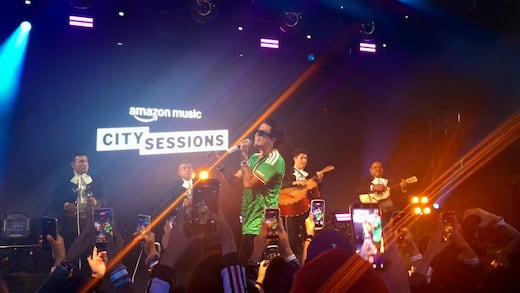 Mario Bautista inaugura la tercera temporada de Amazon Music City Session