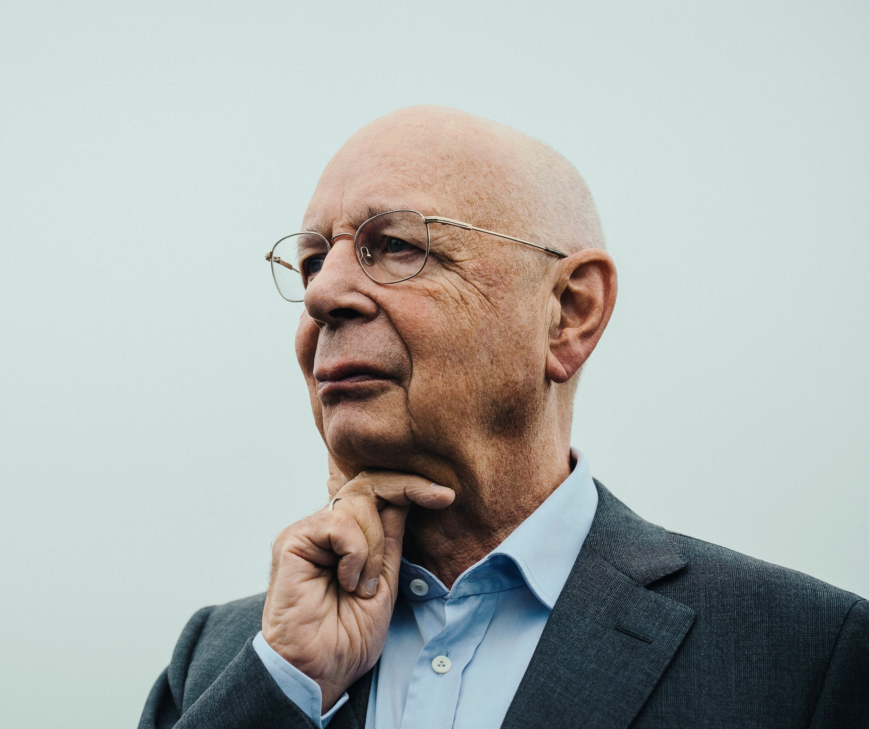 ¿Quién es Klaus Schwab? El fundador del Foro Económico Mundial de Davos renunció por esta razón