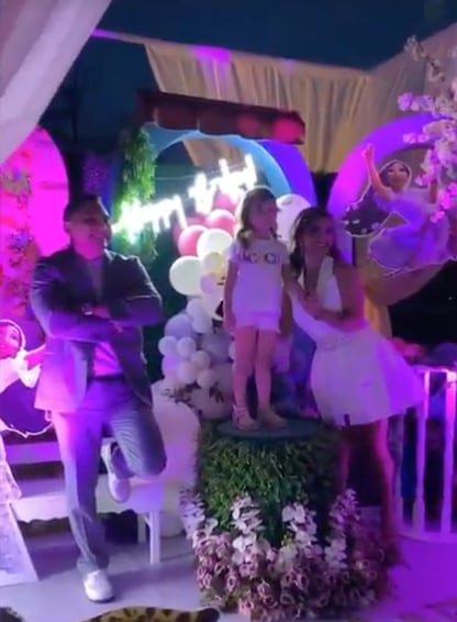 Fiesta de hija de Edwin Luna y Kimberly Flores