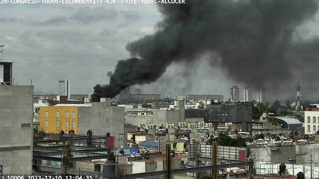 Incendio de bodega cerca del Centro Histórico, CDMX