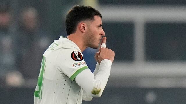 Santiago Gimenez con Feyenoord