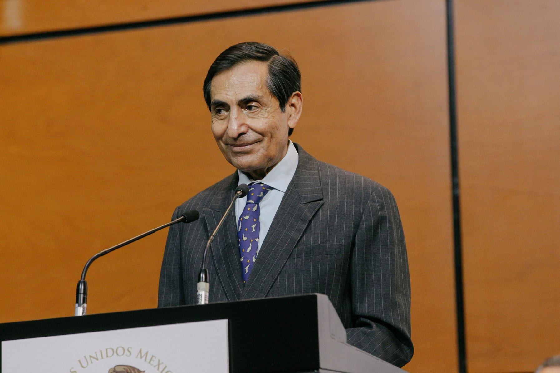 Rogelio Ramírez de la O es un economista mexicano