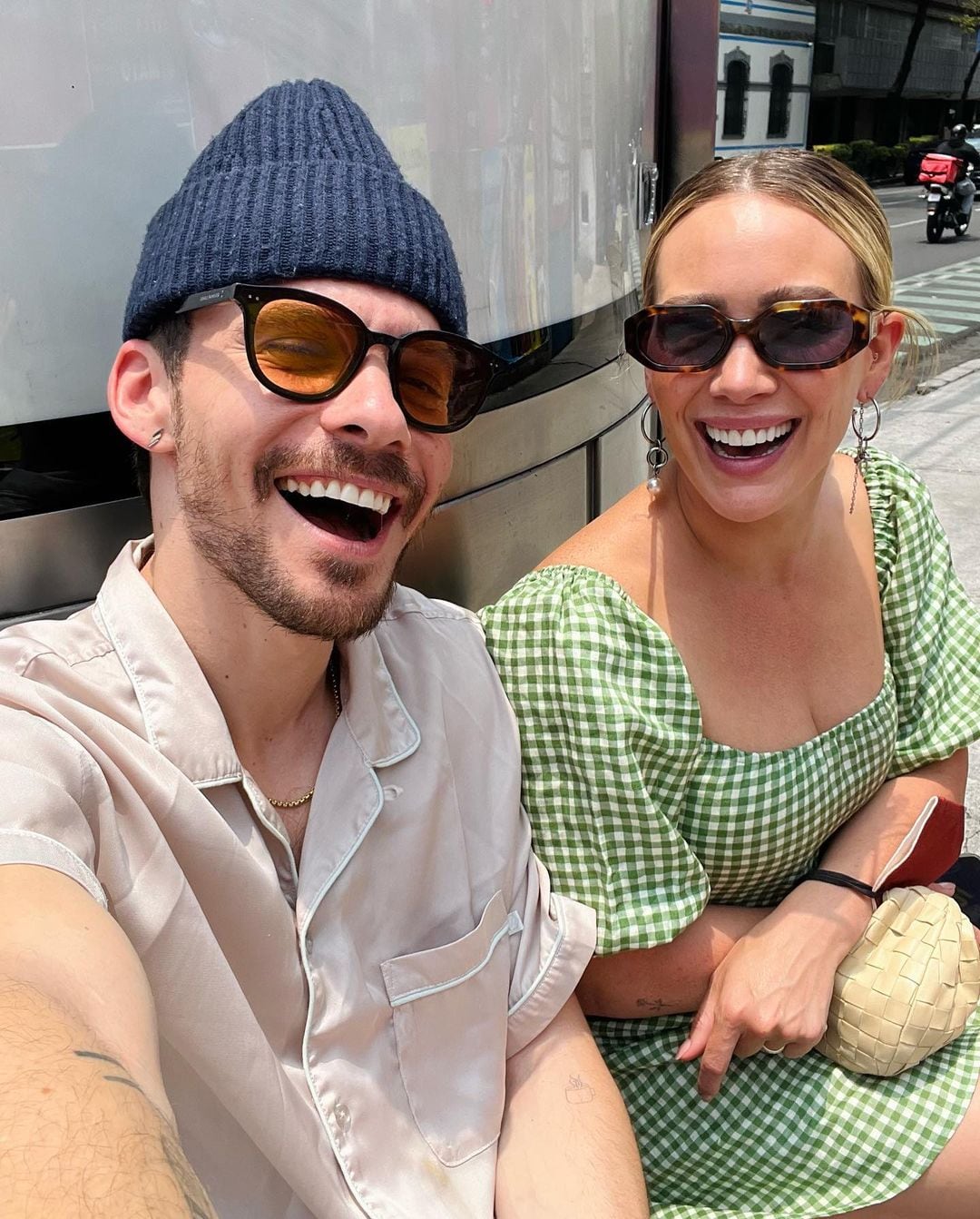 Hilary Duff se despide sonriente con foto y un “te amo CDMX”
