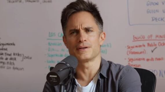 Gael García considera agotador el debate político en México de “estás en contra o estás a favor”