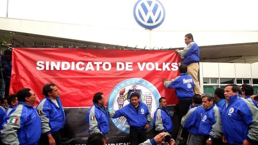 Volkswagen evita huelga en Puebla tras alcanzar acuerdo con su sindicato