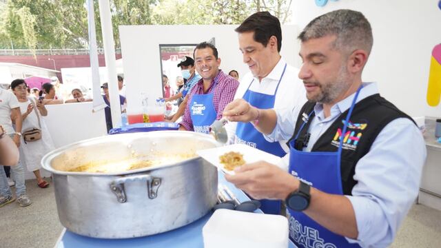 Mauricio Tabe en comedor solidario Manos a la Olla