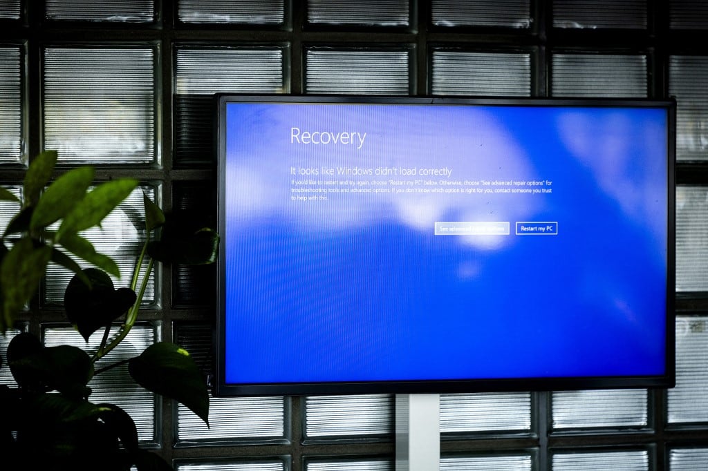 Apagón informático de Microsoft genera caos en aeropuertos hoy 19 de julio