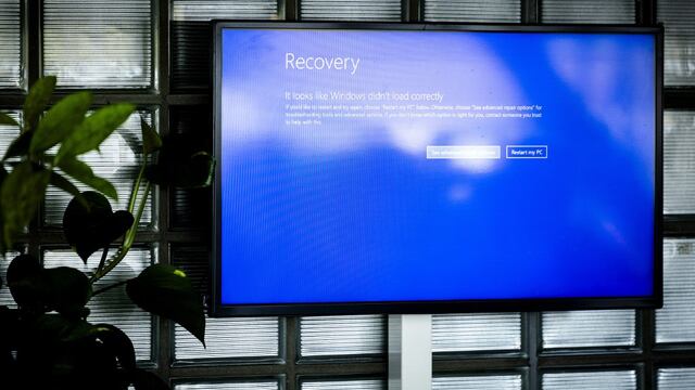 Apagón informático de Microsoft genera caos en aeropuertos hoy 19 de julio