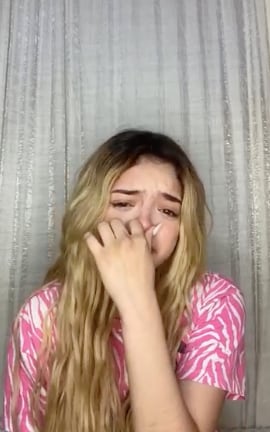 Camila Sánchez rompe en llanto