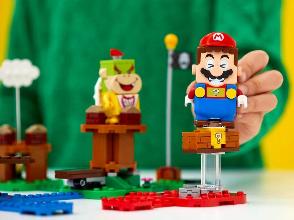 LEGO Super Mario