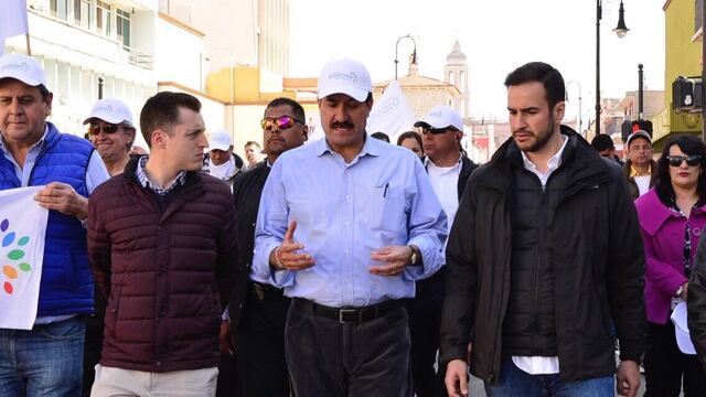 Colosio con Corral