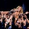 VIDEO: Shakira sí le cantó a Gerard Piqué en los MTV Video Music Awards 2023