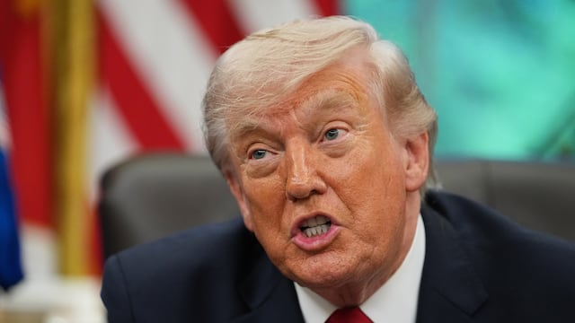 Donald Trump propone renombrar el Estrecho de Ormuz a "Estrecho de Trump"