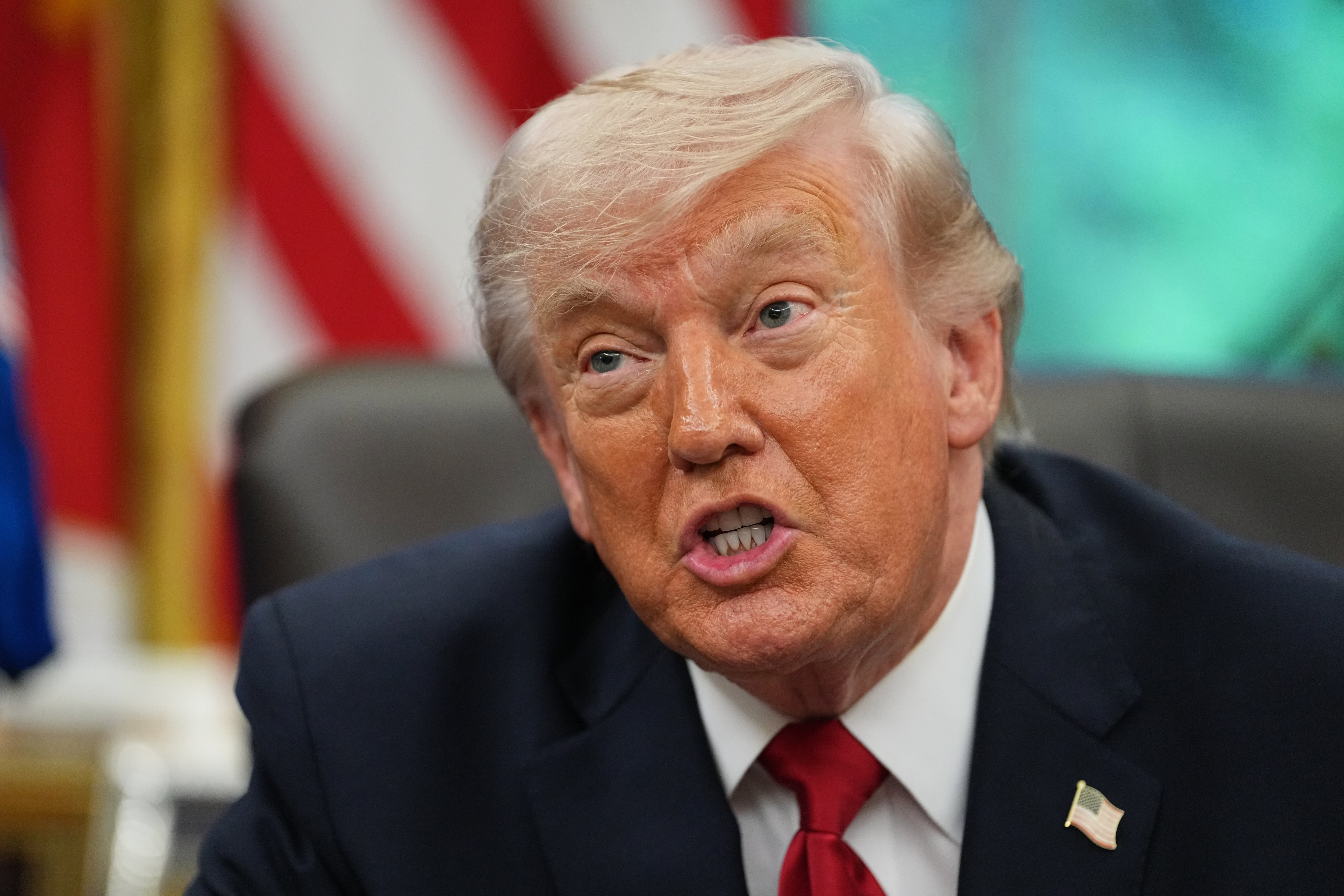 Donald Trump propone renombrar el Estrecho de Ormuz a "Estrecho de Trump"