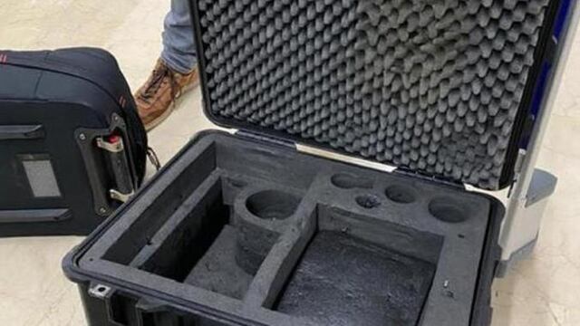 Denuncia que Interjet le entregó sus maletas vacías; tenía equipo fotográfico valuado en 42 mil pesos