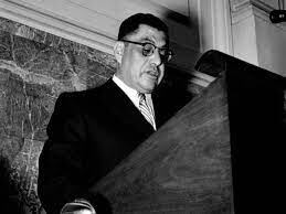 Agustín Yáñez, escritor jalisciense.