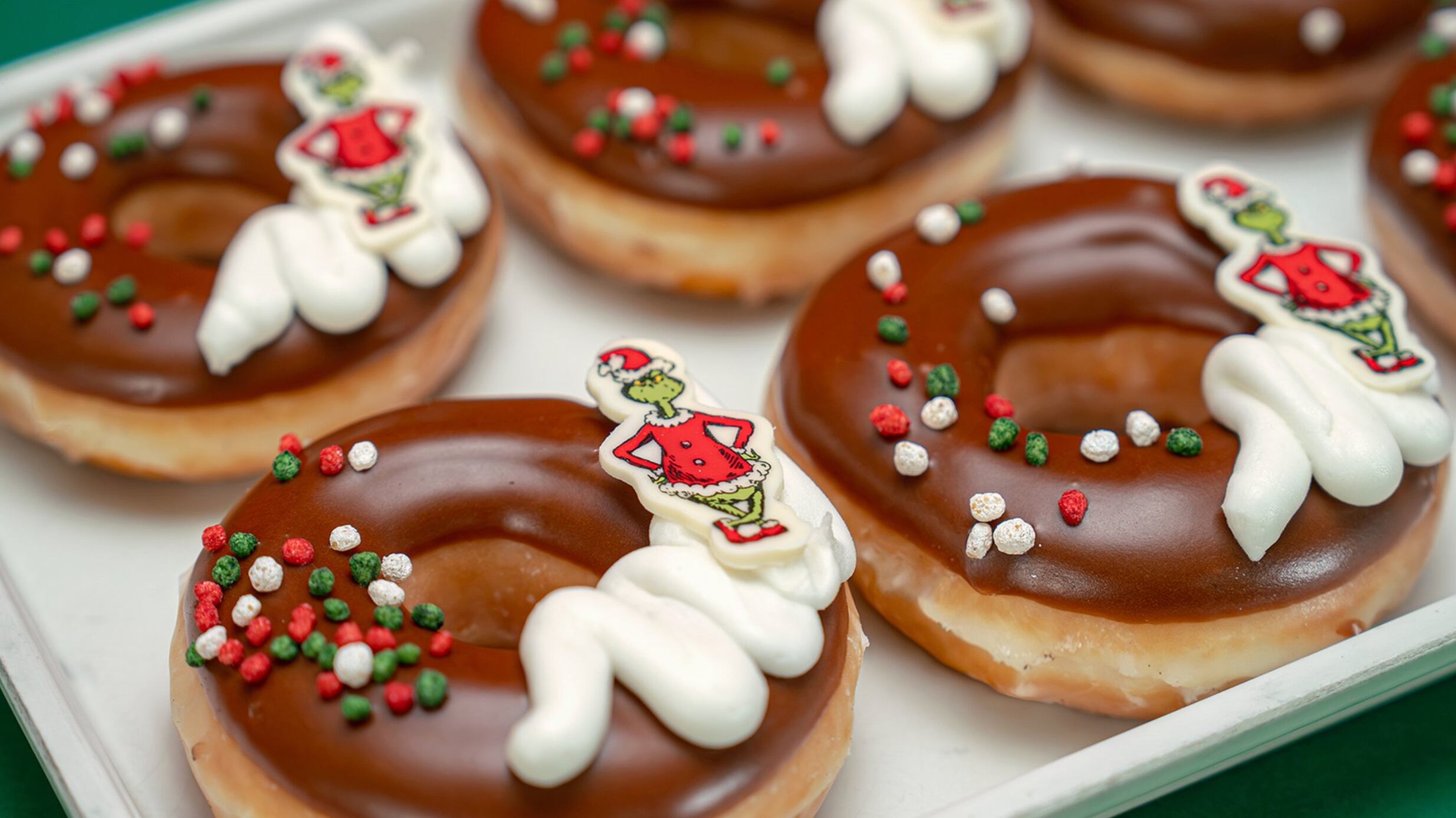 El Buen Fin 2024 en Krispy Kreme: Así puedes llevarte donas gratis y envío sin costo
