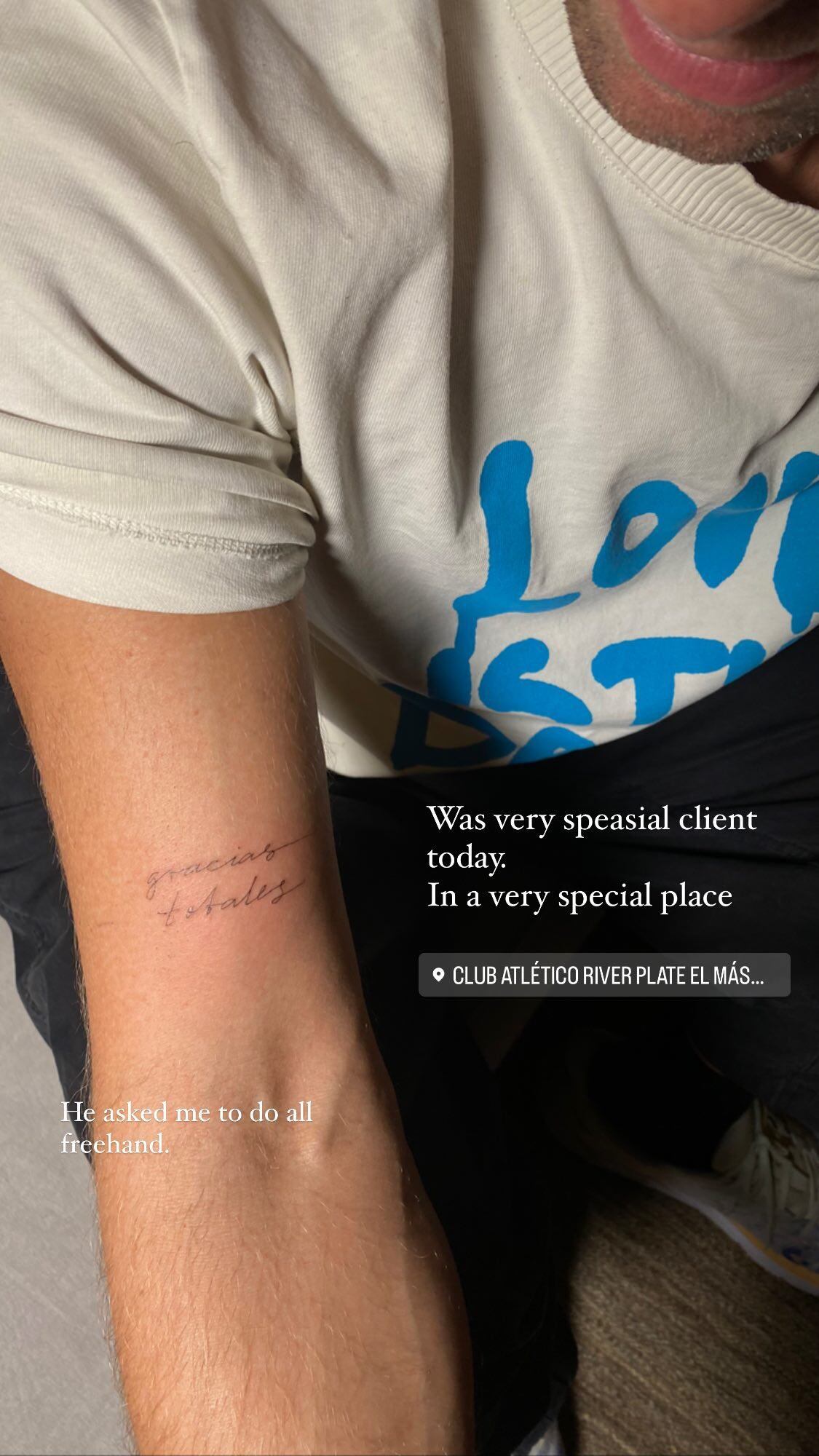 Chris Martin se tatuó el "gracias totales" de Gustavo Cerati y Soda Stereo