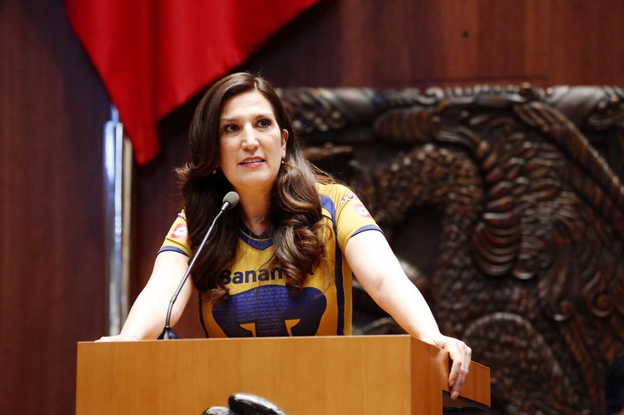 Kenia López Rabandán
