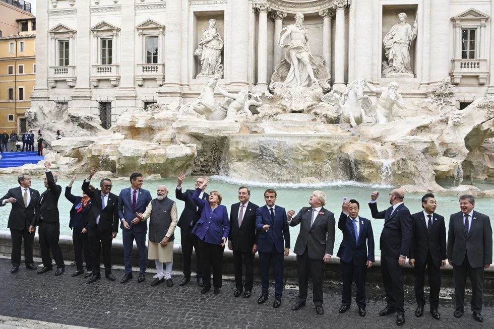 Jefes de Estado del G20 en la Fontana de Trevi, Roma