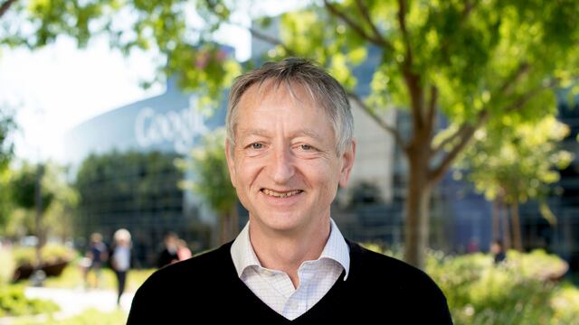 Geoffrey Hinton, el padrino de la inteligencia artificial, ahora previene sobre sus peligros