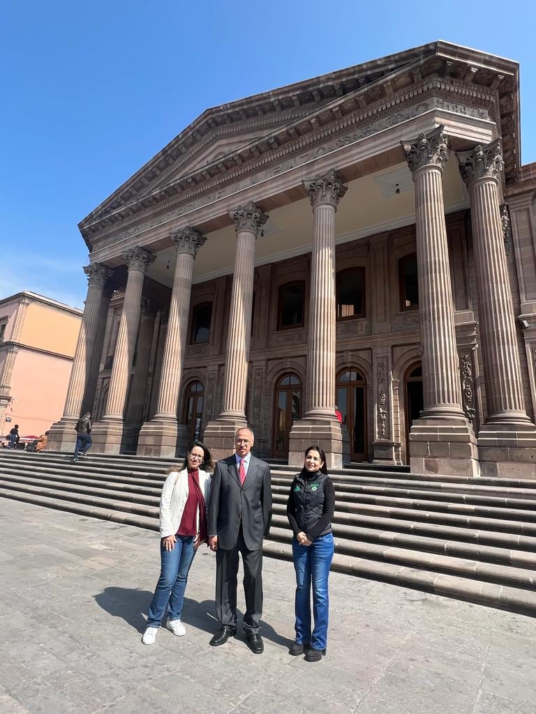 Ricardo Gallardo promueve la riqueza cultural de San Luis Potosí a Kuwait