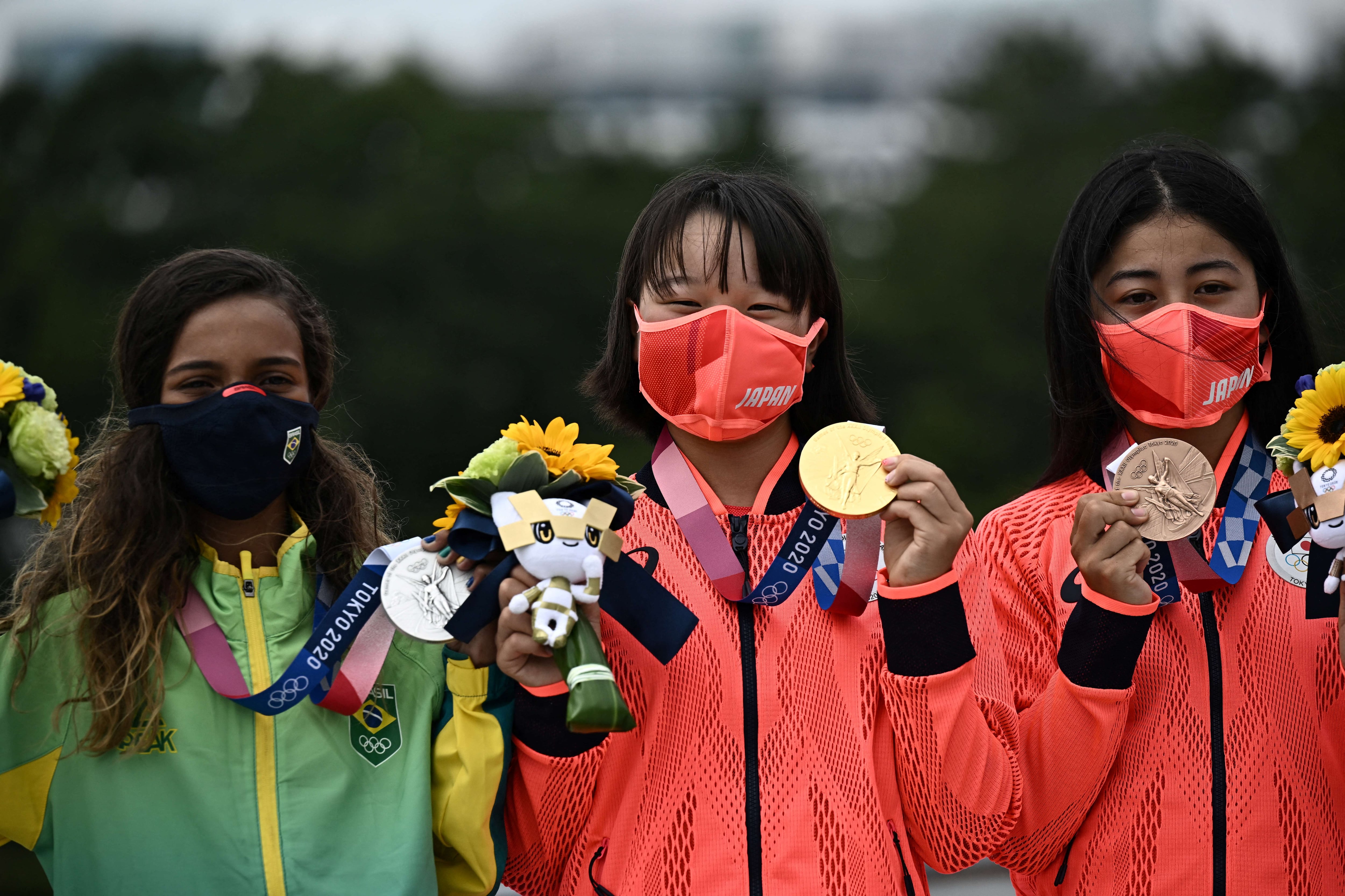 Rayssa Leal, Momiji Nishiya y Funa Nakayama