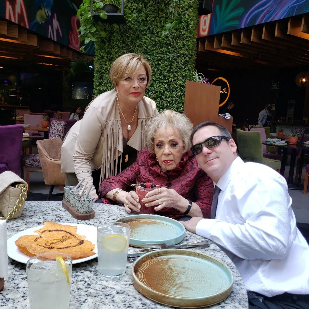 Luis Enrique Luis Enrique Guzmán, Sylvia Pasquel y Silvia Pinal