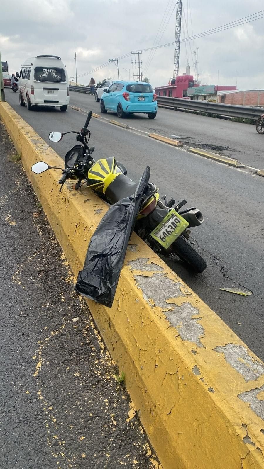 Accidente en avenida 30-30 en Ecatepec, Estado de México