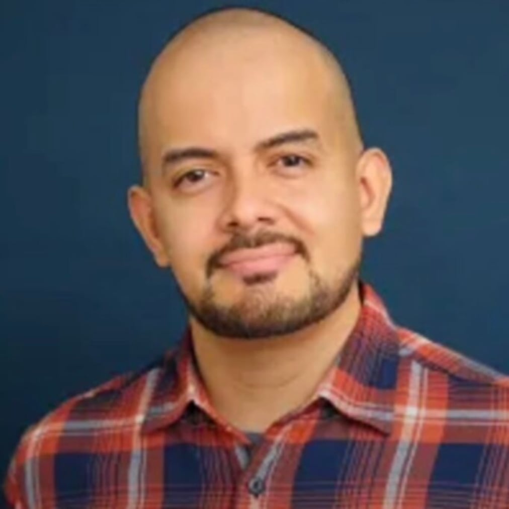 ¿Quién es Cesar Mazariegos? Productor y guionista de Los Simpson