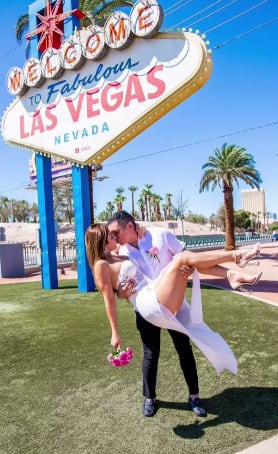 Edwin Luna y Kimberly Flores se casan por segunda vez en Las Vegas