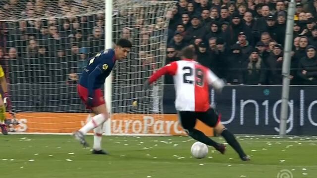 Santiago Giménez vs Edson Álvarez