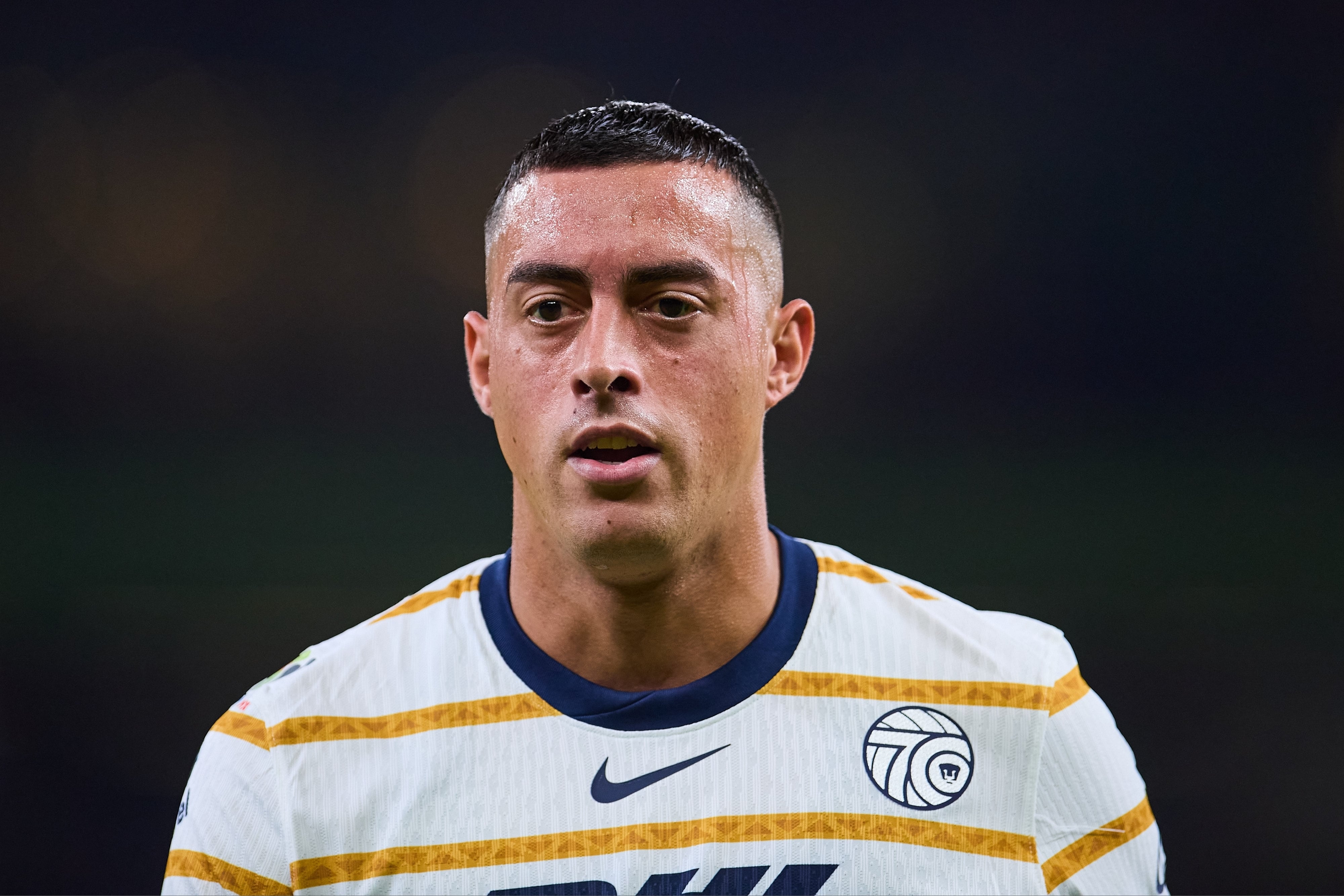 No es un meme: Bar regalará un shot por cada falla de Funes Mori