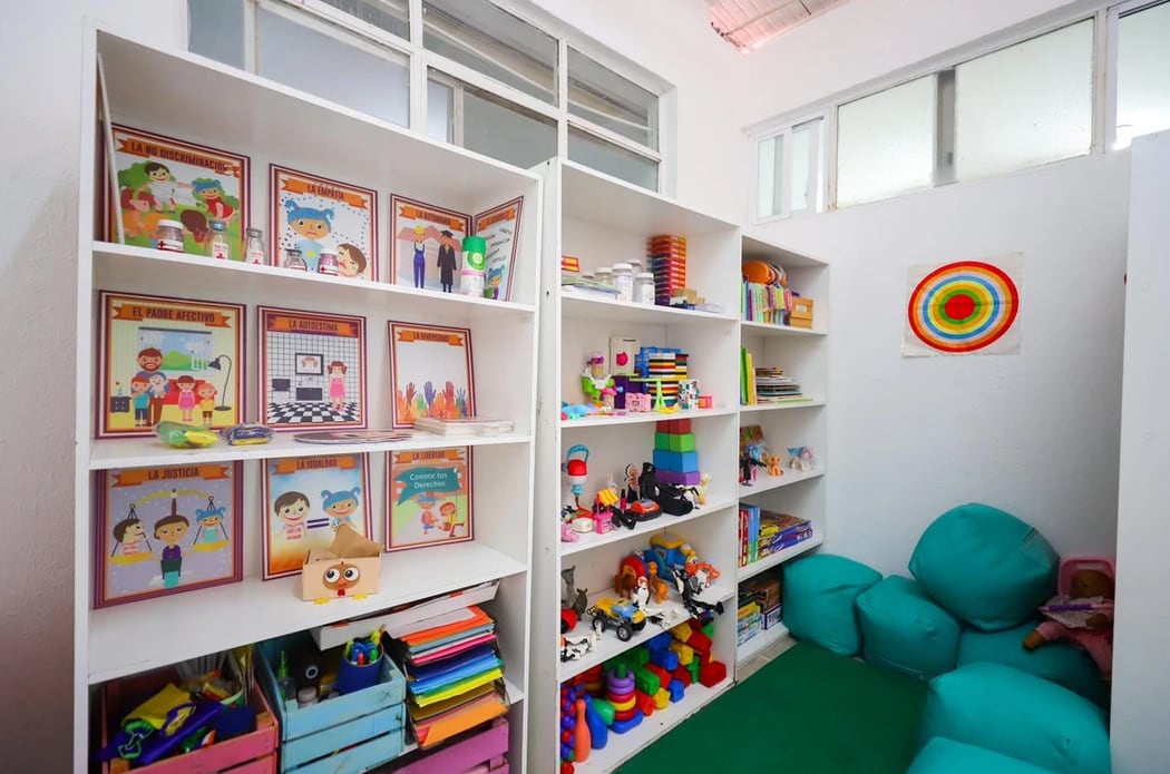 Tere Jiménez inaugura Casa Rosa