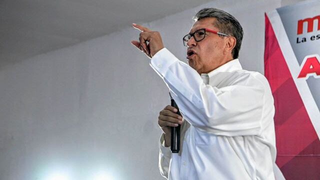 Ricardo Monreal se reunió con jóvenes simpatizantes, en la alcaldía Cuauhtémoc de la Ciudad de México