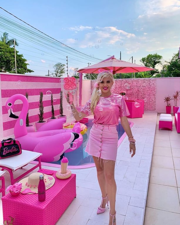 Bruna Barbie, influencer