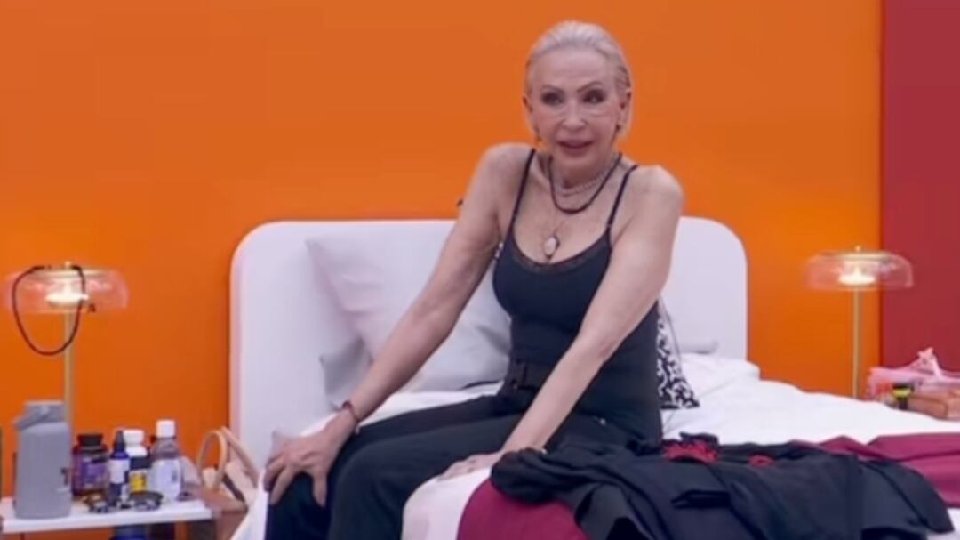 Laura Bozzo quedó irreconocible con la maquillada que le dieron en La Casa de los Famosos All Stars