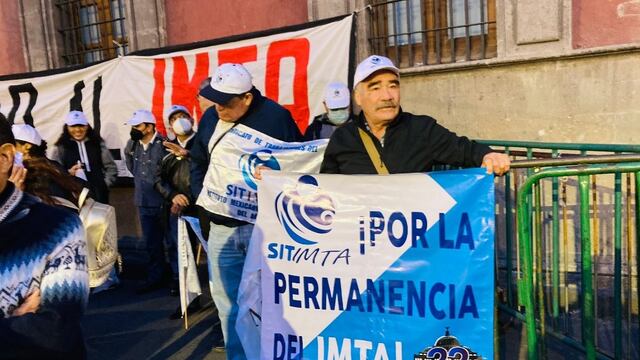 SITIMTA se manifiesta en el Zócalo