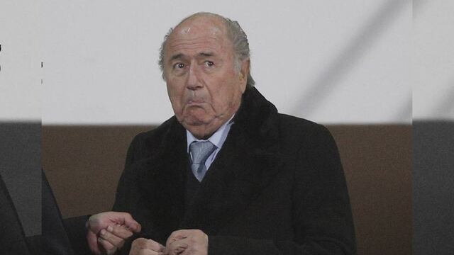 Comparan a Sepp Blatter, presidente de la FIFA, con Jesucristo