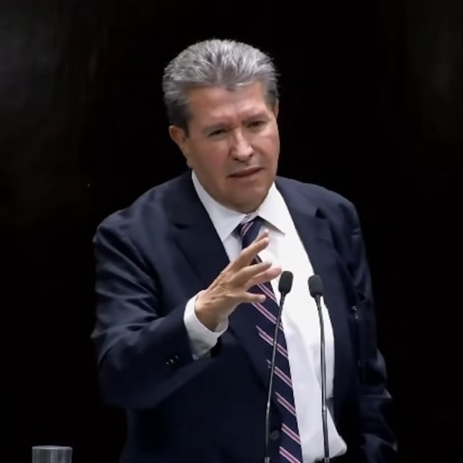 Ricardo Monreal afirma que Rubén Rocha no merece campaña de desprestigio