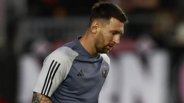 Lionel Messi, en el calentamiento previo al choque ante Nashville.