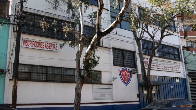 Escuelas particulares regresan a clases presenciales