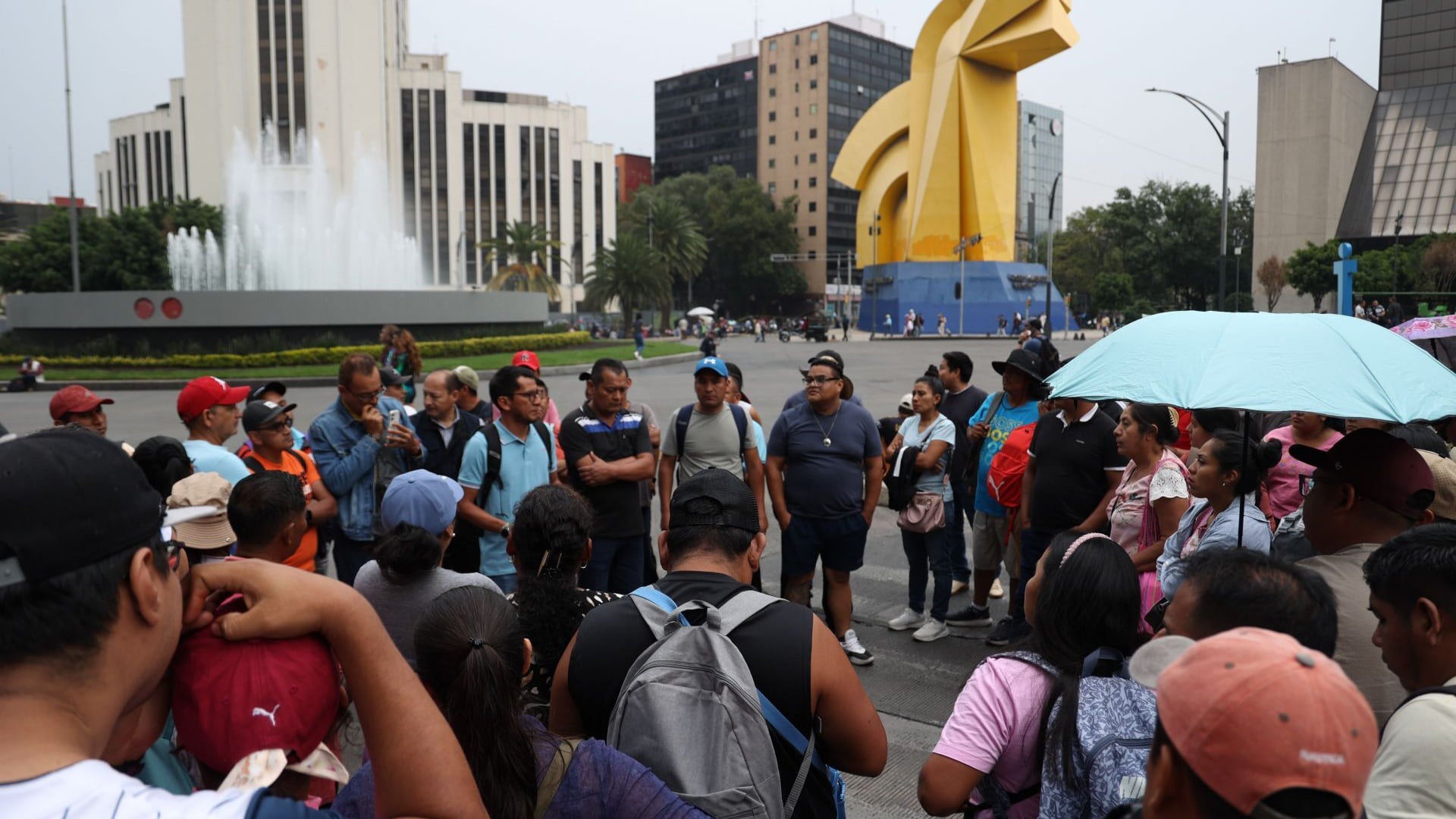 La CNTE toma Paseo de la Reforma y Bucareli