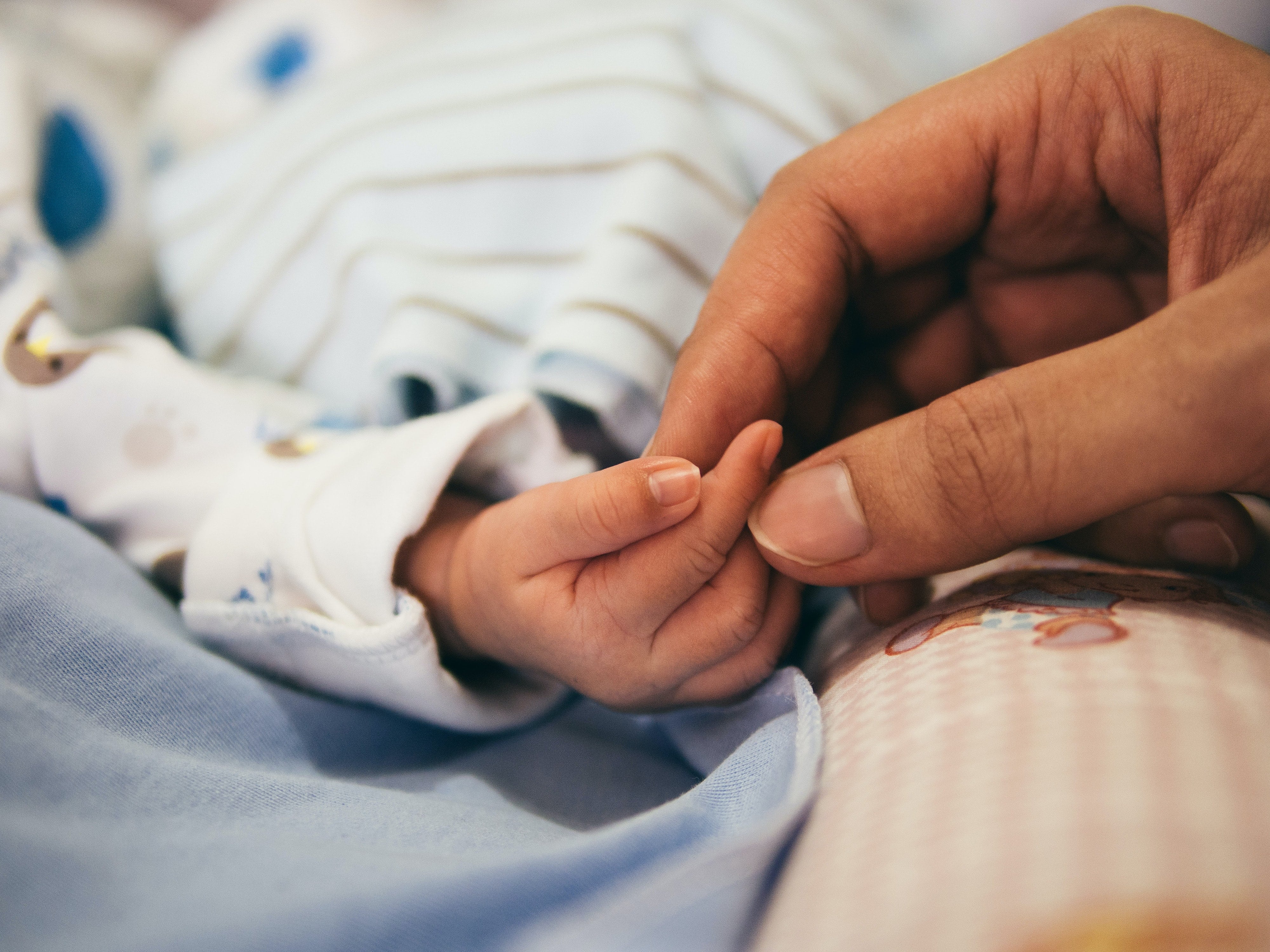 Niño en hospital