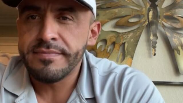 Juan Rivera, cantante.